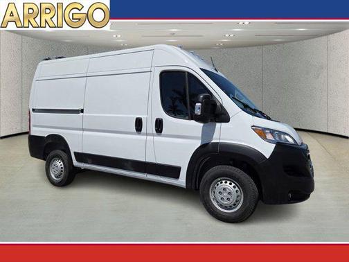 Bright White Clearcoat 2026 RAM ProMaster 1500 Base