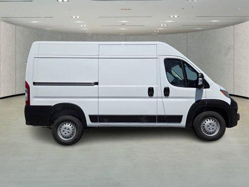 Bright White Clearcoat 2026 RAM ProMaster 1500 Base
