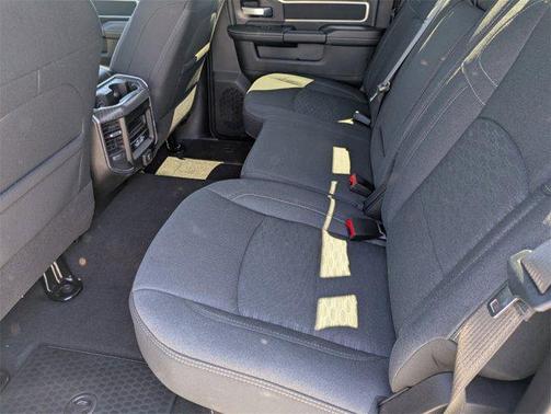 2025 RAM 2500 Big Horn Crew Cab 4x4 6'4' Box