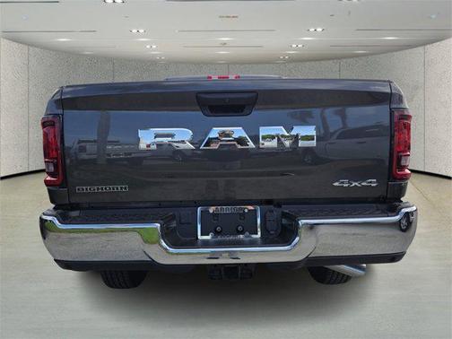 2025 RAM 2500 Big Horn Crew Cab 4x4 6'4' Box