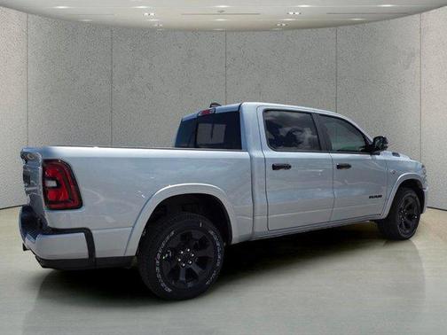 Silver Zynith 2026 RAM 1500 Big Horn/Lone Star