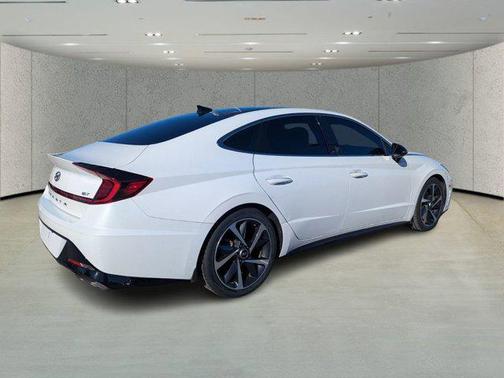 2022 Hyundai SONATA SEL Plus