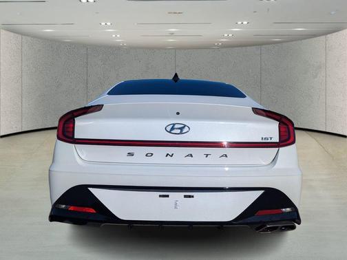 Quartz White 2022 Hyundai SONATA SEL Plus