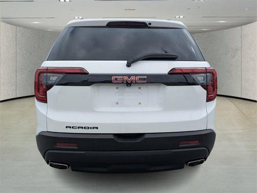 2023 GMC Acadia FWD SLT