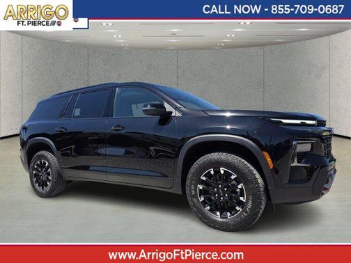 Mosaic Black Metallic 2024 Chevrolet Traverse AWD Z71