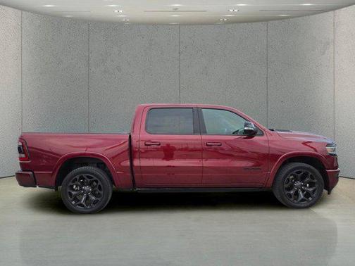 Delmonico Red Pearlcoat 2021 RAM 1500 Limited