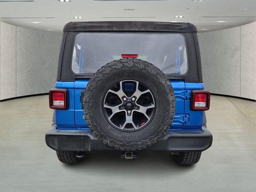 2022 Jeep Wrangler Sport