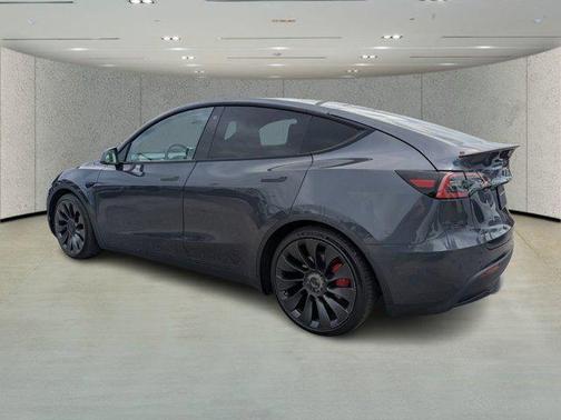 2022 Tesla Model Y Performance Dual Motor All-Wheel Drive