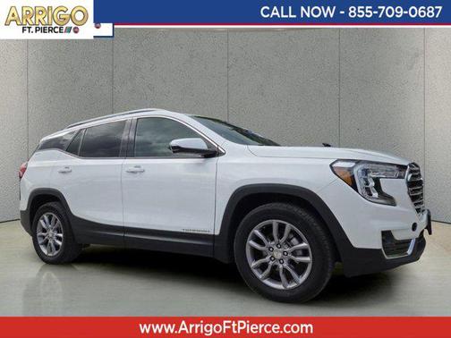 Summit White 2024 GMC Terrain SLT