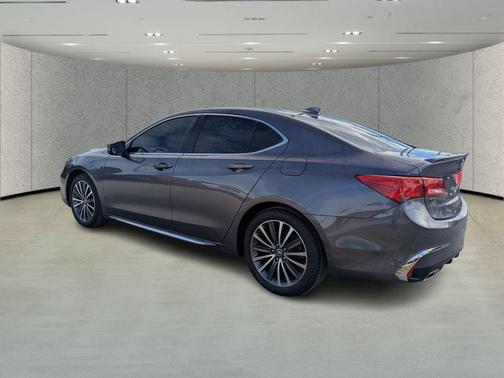 2018 Acura TLX Base
