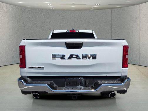 Bright White Clearcoat 2026 RAM 1500 Big Horn/Lone Star