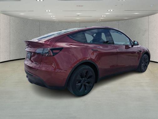 2025 Tesla Model Y Long Range Dual Motor All-Wheel Drive