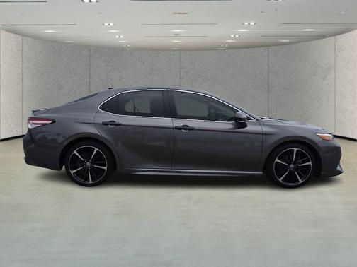 Predawn Gray Mica 2020 Toyota Camry XSE