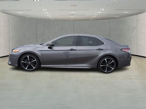 Predawn Gray Mica 2020 Toyota Camry XSE