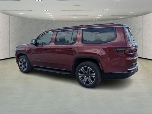 Velvet Red Pearlcoat 2022 Jeep Wagoneer Series III 4x4