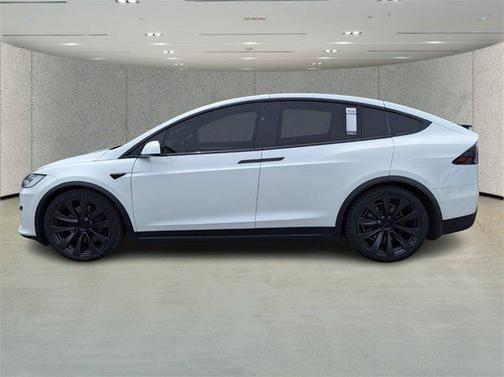 2022 Tesla Model X Plaid Tri Motor All-Wheel Drive