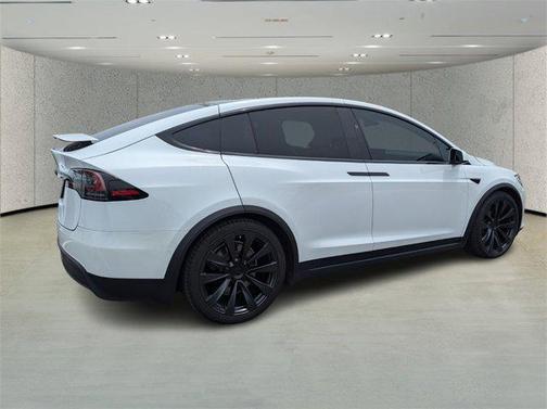 2022 Tesla Model X Plaid Tri Motor All-Wheel Drive