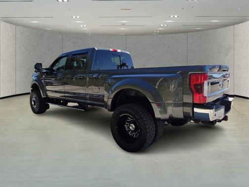 2017 Ford F-450 Lariat