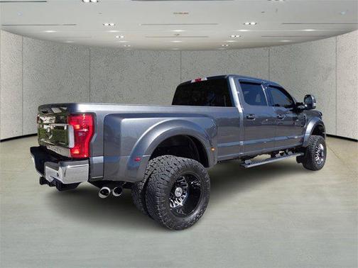 2017 Ford F-450 Lariat