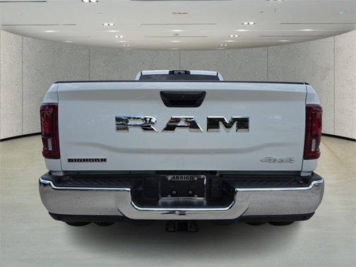 2025 RAM 3500 Big Horn Crew Cab 4x4 8' Box