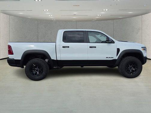 2026 RAM 1500 RHO Crew Cab 4x4 5'7' Box