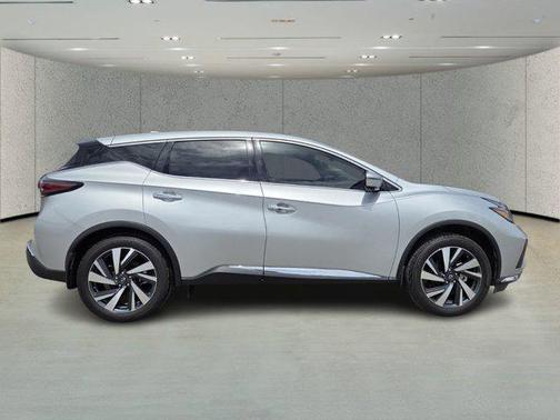 2024 Nissan Murano SL FWD