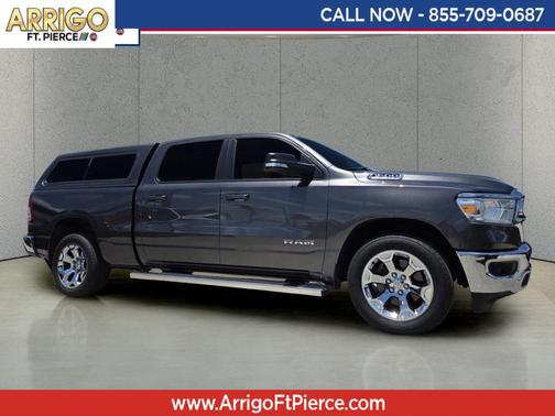 Granite Crystal Metallic Clearcoat 2022 RAM 1500 Big Horn/Lone Star