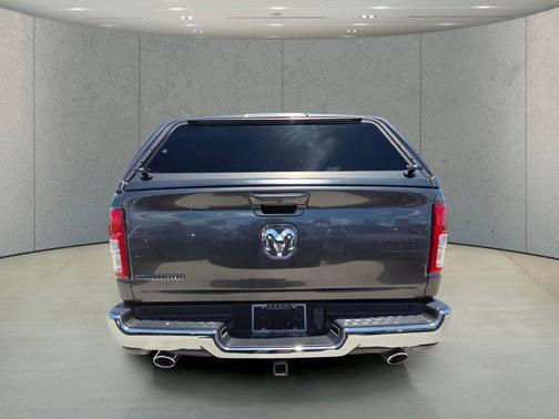 Granite Crystal Metallic Clearcoat 2022 RAM 1500 Big Horn/Lone Star