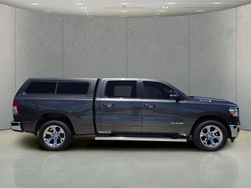 Granite Crystal Metallic Clearcoat 2022 RAM 1500 Big Horn/Lone Star