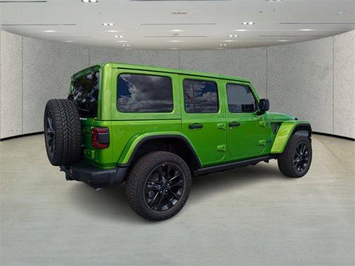 2025 Jeep Wrangler 4xe Base