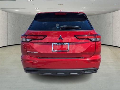 2024 Mitsubishi Outlander ES 2.5 2WD