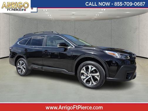 Crystal Black Silica 2022 Subaru Outback Limited XT