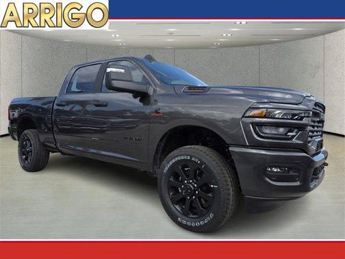 2025 RAM 2500 Big Horn Crew Cab 4x4 6'4' Box