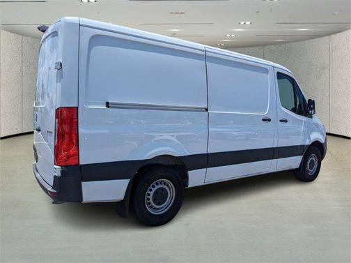 2023 Mercedes-Benz Sprinter 2500 Standard Roof