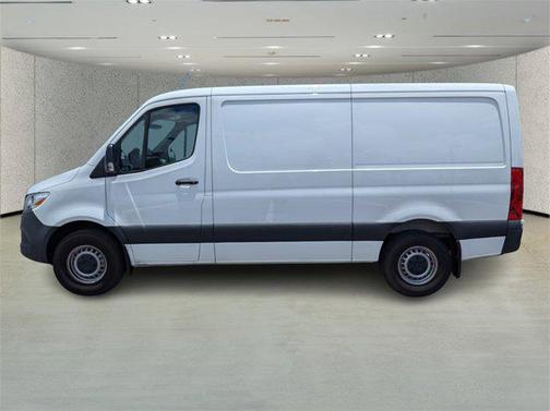 2023 Mercedes-Benz Sprinter 2500 Standard Roof