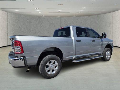 Billet Silver Metallic Clearcoat 2024 RAM 2500 Big Horn Crew Cab 4x4 6'4' Box