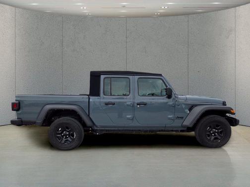 Anvil Clear Coat 2024 Jeep Gladiator Sport