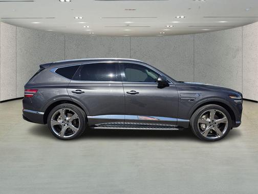 2022 Genesis GV80 2.5T