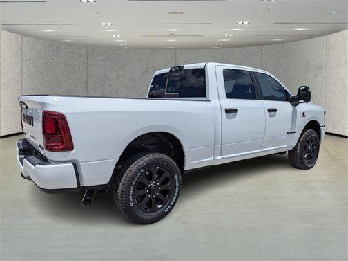 2025 RAM 2500 Big Horn Crew Cab 4x4 6'4' Box