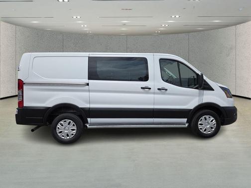 Oxford White 2024 Ford Transit-250 Base
