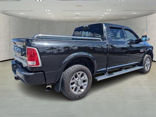 2017 RAM 2500 Limited Crew Cab 4x4 6'4' Box