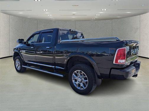 2017 RAM 2500 Limited Crew Cab 4x4 6'4' Box
