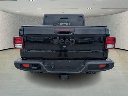 2022 Jeep Gladiator Willys 4x4