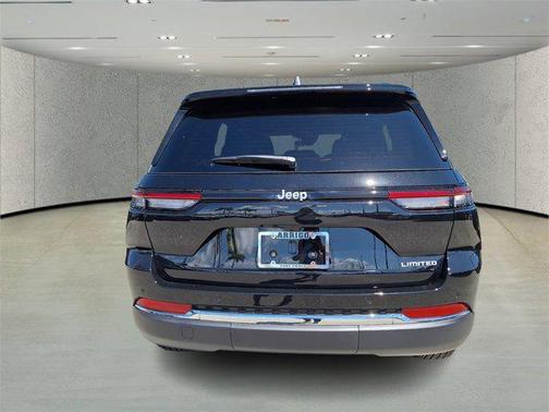 2025 Jeep Grand Cherokee Limited X