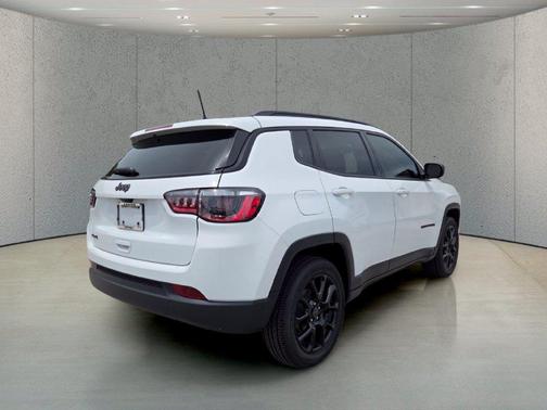 Bright White Clearcoat 2026 Jeep Compass Sport