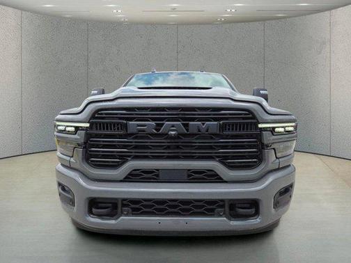 Ceramic White 2026 RAM 2500 Laramie Crew Cab 4x4 6'4' Box