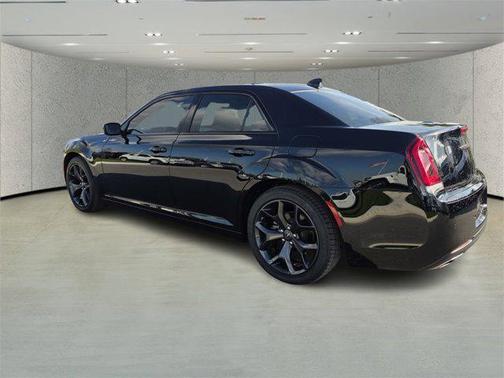 2023 Chrysler 300 S