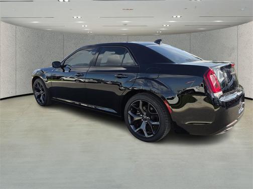2023 Chrysler 300 S