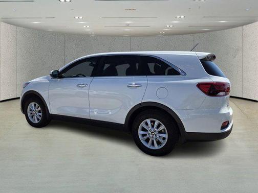 Snow White Pearl 2020 Kia Sorento LX