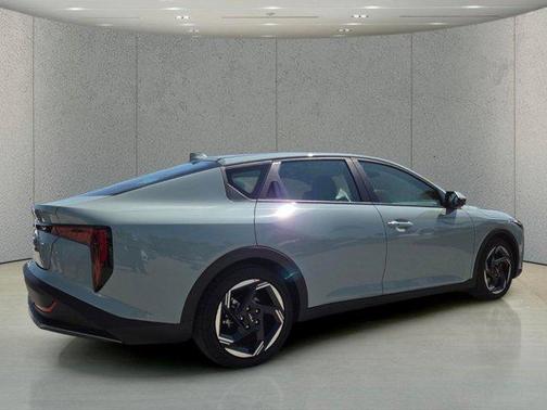 Morning Haze 2025 Kia K4 EX
